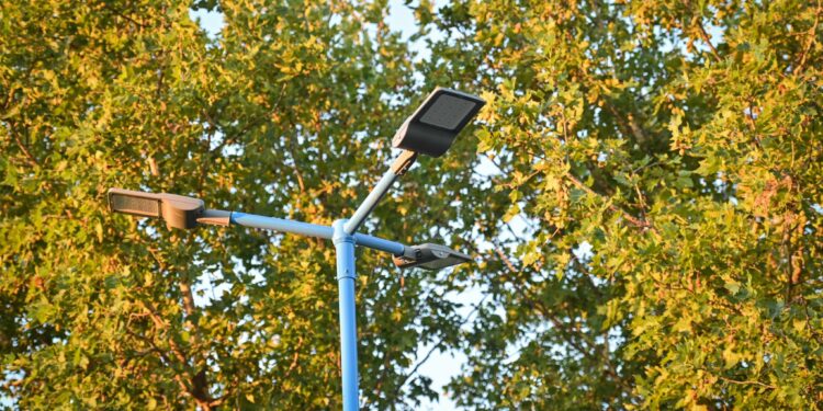 Luces! La obra pública para 2 barrios de Villa Mercedes.