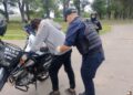 Intentó ingresar a una vivienda ajena y ocasionó disturbios. Fue demorado