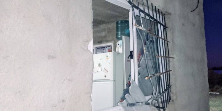 La Policía demoró a un sujeto que intentó robar en una vivienda