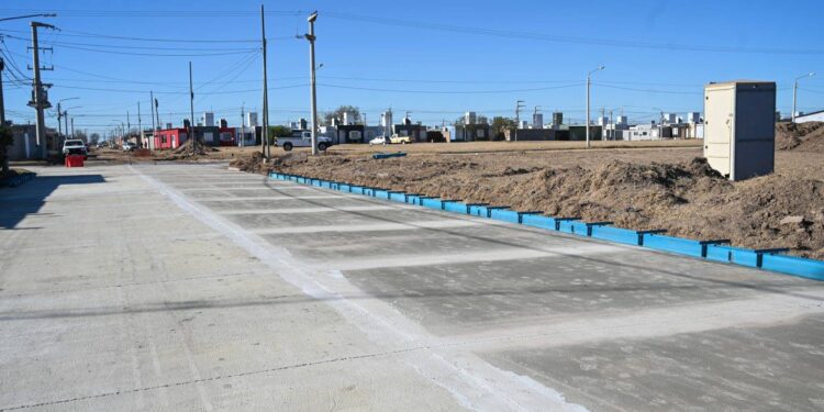 Pavimentan 64 cuadras de Villa Mercedes con el plan ‘Construyendo con tu Pueblo’