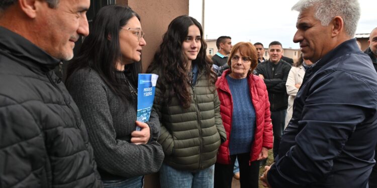 Entregaron 40 viviendas en Villa Mercedes