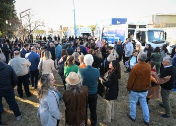 Supervisaron avances del Parque Lineal Betbeder y presentaron nueva flota de limpieza urbana