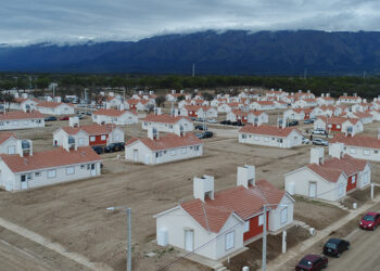 “San Luis, Mi Hogar”: el proyecto de ley impulsado por senadores del PJ que convierte la vivienda en una política de Estado