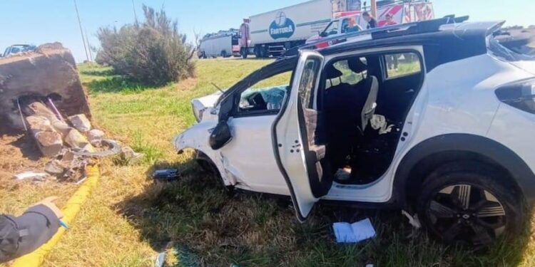 Tres personas resultaron heridas tras el despiste de un vehículo en la Autopista de las Serranías Puntanas