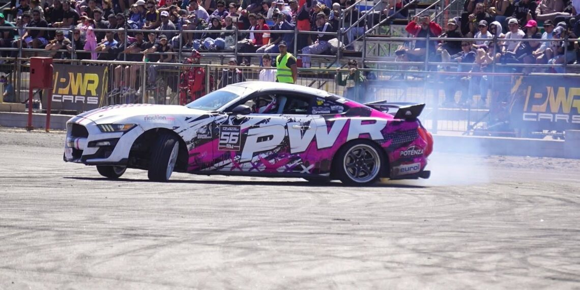 Los fierros en La Pedrera con el Low Nation Vecinos de Villa Mercedes / 12 de octubre