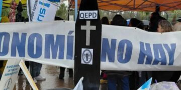 Judiciales en lucha a pesar de la lluvia