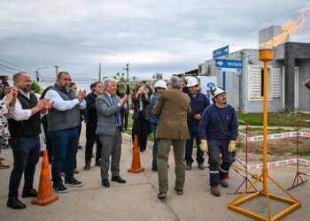 El Gobierno inauguró la red de gas natural en el barrio 1.010 Viviendas de Villa Mercedes
