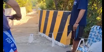 “El peaje” improvisado que un vecino le puso a quienes querían acceder al dique Vulpiani, generó polémica