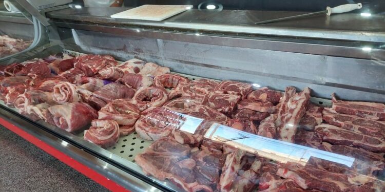 El Gobierno y el Banco Nación renuevan la promoción del 50% de descuento en alimentos