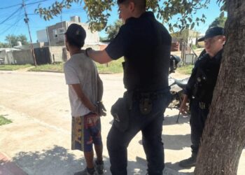 Demoraron a un hombre que portaba un arma blanca durante un patrullaje preventivo