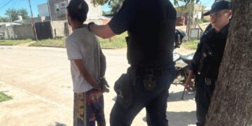 Demoraron a un hombre que portaba un arma blanca durante un patrullaje preventivo