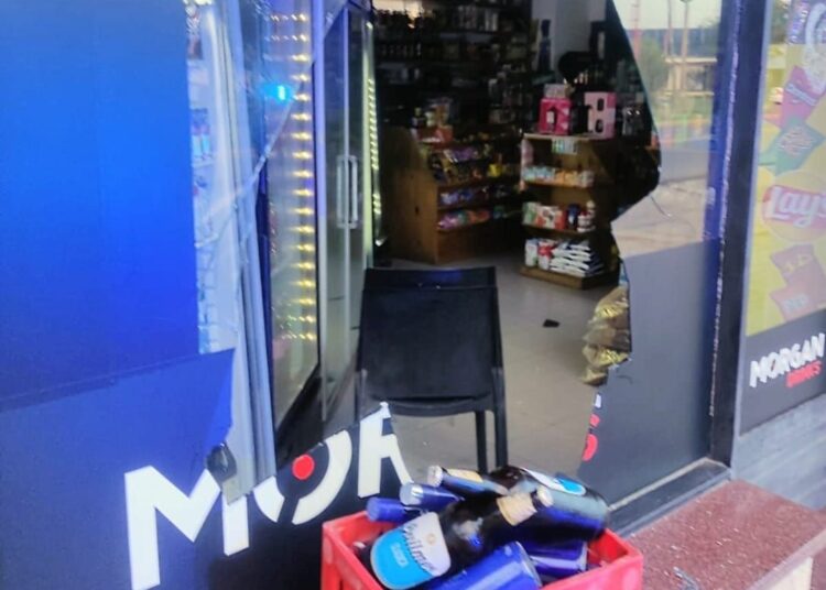 Demoraron a un adolescente que intentó robar productos de un comercio