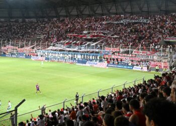 El Estadio Único La Pedrera vibró con el encuentro entre River y Ciudad Bolivar