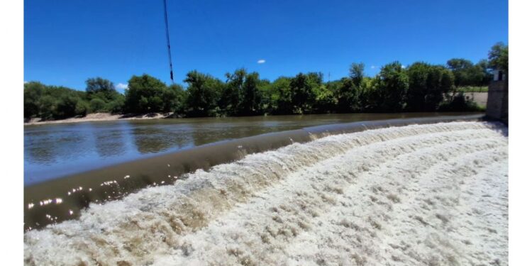 Por las lluvias hubo crecida del Rio Quinto