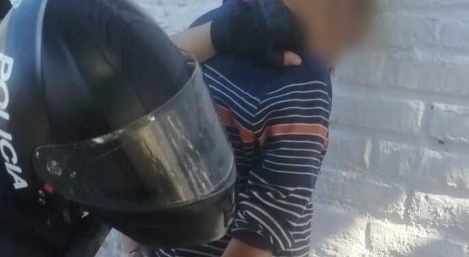 Demoraron a un hombre que quiso abrir un vehículo con intenciones de robo