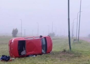 Vuelco en autopista nº55. Un hombre de 84 años resultó herido