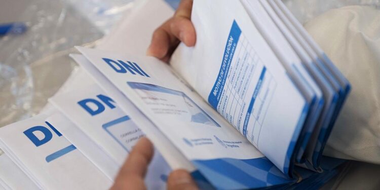 El Renaper actualiza sus aranceles: nuevos precios para DNI y pasaportes desde el 6 de marzo