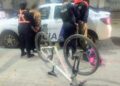 La Policía recuperó una bicicleta que había sido sustraída y demoró a dos jóvenes