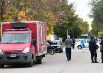 La Policía realizó un allanamiento por una causa de homicidio y demoró a un sujeto