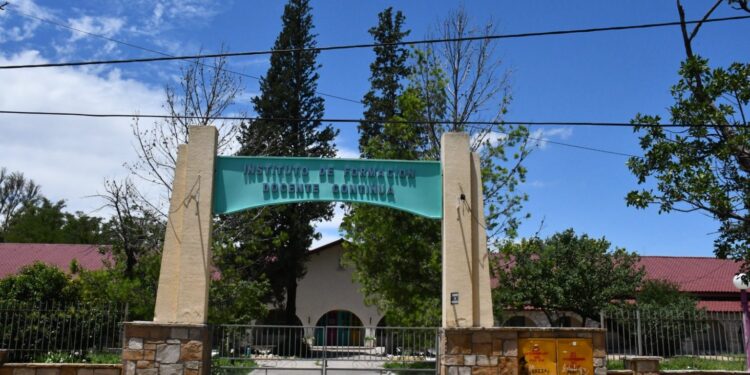 El IFDC Villa Mercedes llama a cubrir cargos docentes