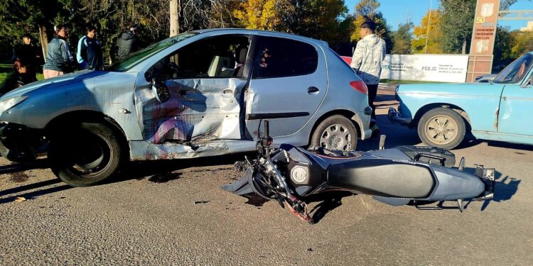 Accidente en la Autopista Comechingones dejó varios heridos y se generaron disturbios