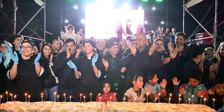 Aniversario a pura fiesta: La Ribera celebró 23 años