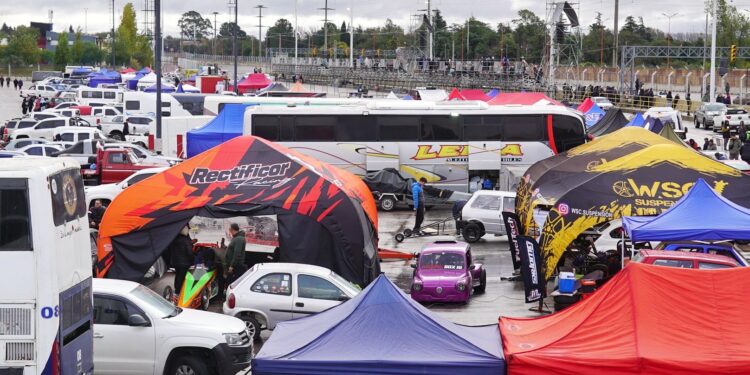 La pasión fierrera ruge en La Pedrera con las picadas en el Autódromo Carlos Bassi