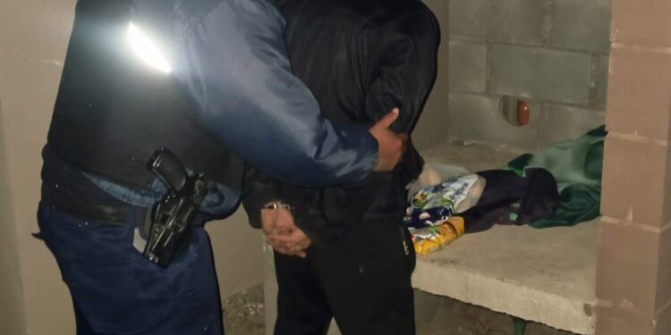 Demoraron a un hombre tras un presunto ingreso ilegal a una vivienda del barrio Unión
