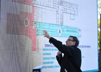 Firmaron el contrato para avanzar con una nueva etapa de refacción del Hospital ‘Juan Domingo Perón’