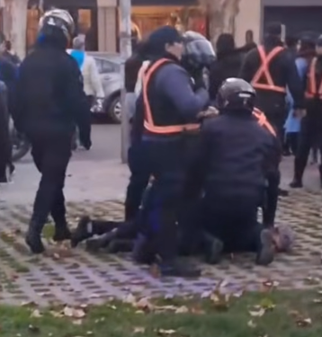 Dos personas fueron demoradas tras incidentes ocurridos durante los festejos del triunfo de la Selección en Plaza del Mercado
