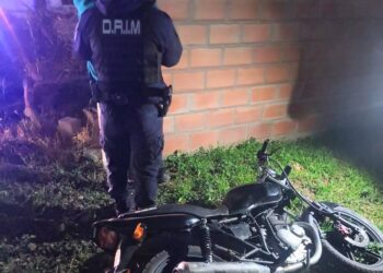 La Policía recuperó una motocicleta que había sido sustraída y demoró a un sujeto