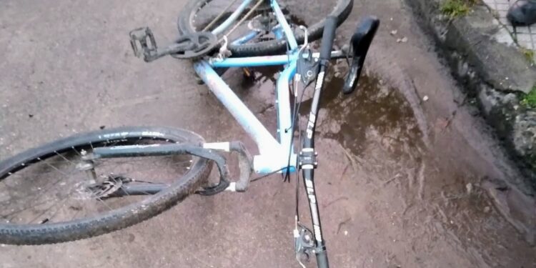 Un ciclista resultó lesionado tras un siniestro vial