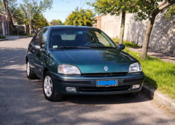 Un delincuente amenazó con un arma de fuego y le robó el auto a un vecino de nuestra ciudad.