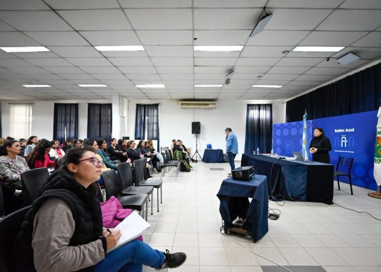 Continúa la capacitación en Cuidado Infantil con foco en el rol de las familias