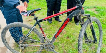 Recuperaron una bicicleta que tenía pedido de secuestro u demoraron a un joven