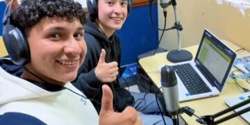Con la radio escolar, los alumnos de la Escuela N°20 fortalecen sus habilidades comunicacionales
