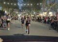 Más de 700 atletas participaron de la primera Mercedes Corre Nocturna
