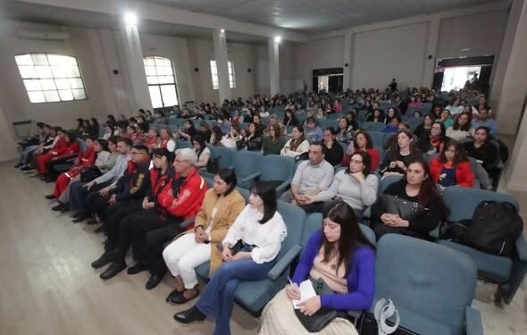 Se realizó una capacitación docente para actuar ante una emergencia