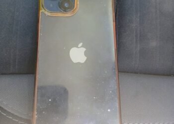 Detuvieron a un hombre que hirió a un joven y robó un teléfono celular; el dispositivo móvil fue recuperado