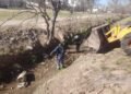 Intensifican la limpieza en los canales de riego de Villa Mercedes