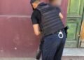 Demoraron a un hombre que agredió a efectivos policiales