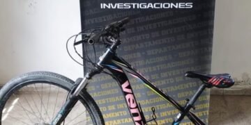 Secuestraron una bicicleta oculta en un descampado