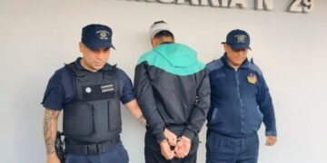 Barrio La Ribera: Demoraron a un sujeto tras denuncias por abuso sexual simple